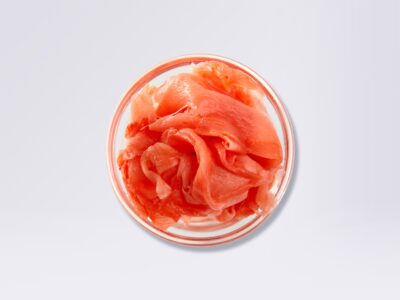Как едят имбирь с суши?